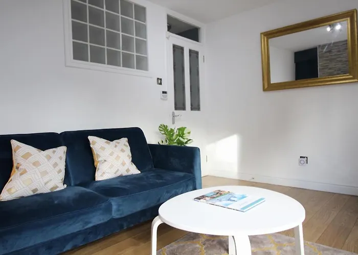 Anjore House - Modern Serviced Apartment In Belfast